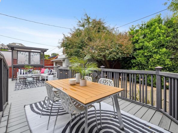 3029 Thompson Avenue, Alameda CA 94501