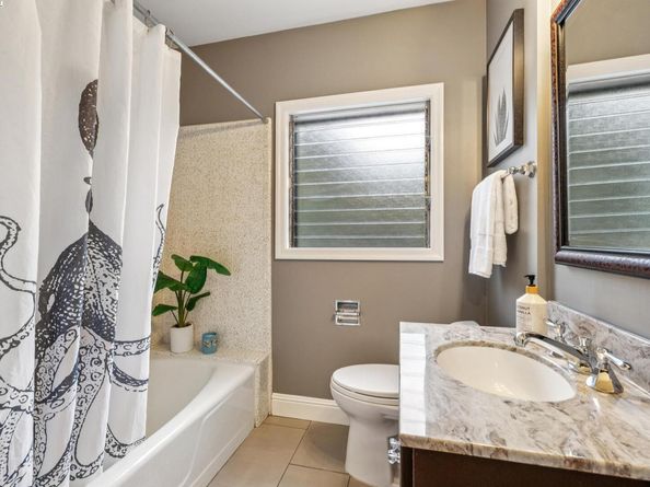3029 Thompson Avenue, Alameda CA 94501