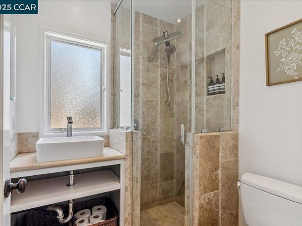 3036 Dohr St, Berkeley CA 94702