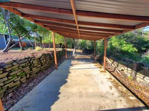 2420 Tomar Ct, Pinole CA 94564