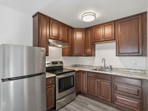 7595 Amador Valley Blvd, Dublin CA 94568