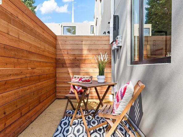 1235 Hampel St., Oakland CA 94602