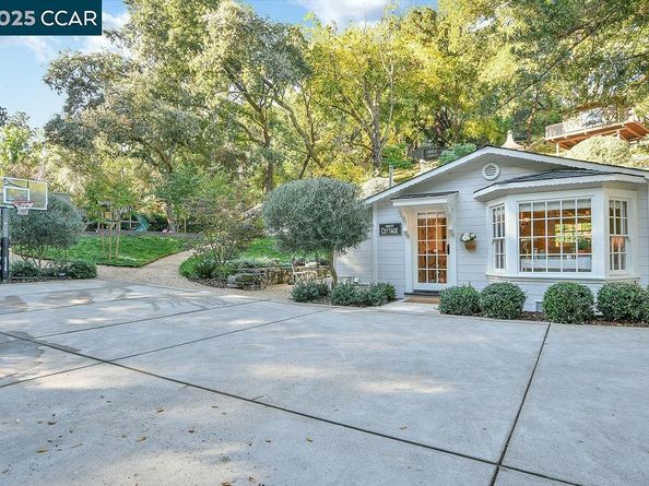 1751 Reliez Valley Road, Lafayette CA 94549