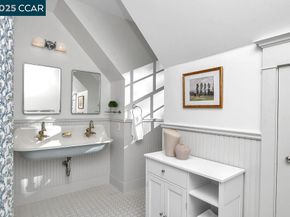 1751 Reliez Valley Road, Lafayette CA 94549