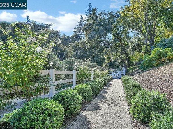 1751 Reliez Valley Road, Lafayette CA 94549