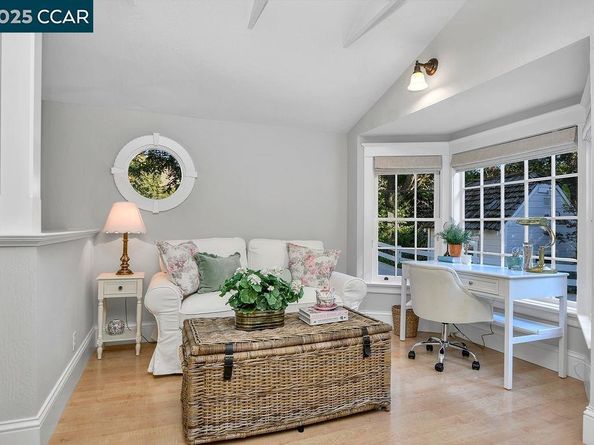 1751 Reliez Valley Road, Lafayette CA 94549