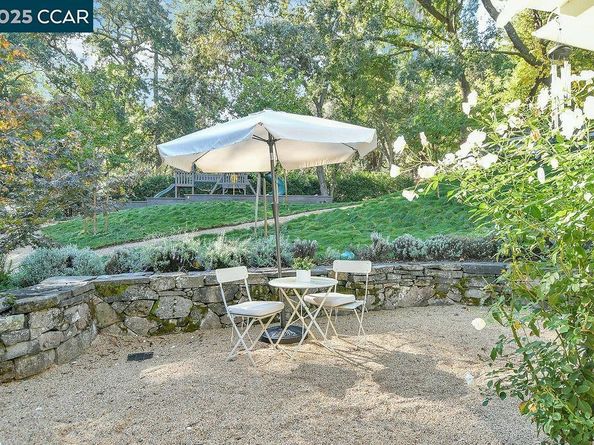 1751 Reliez Valley Road, Lafayette CA 94549