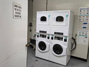 165 7th St 204, Oakland CA 94607