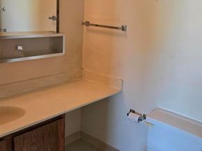 165 7th St 204, Oakland CA 94607