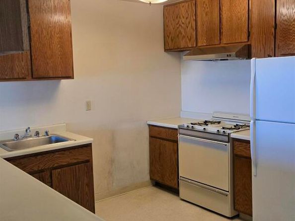 165 7th St 204, Oakland CA 94607