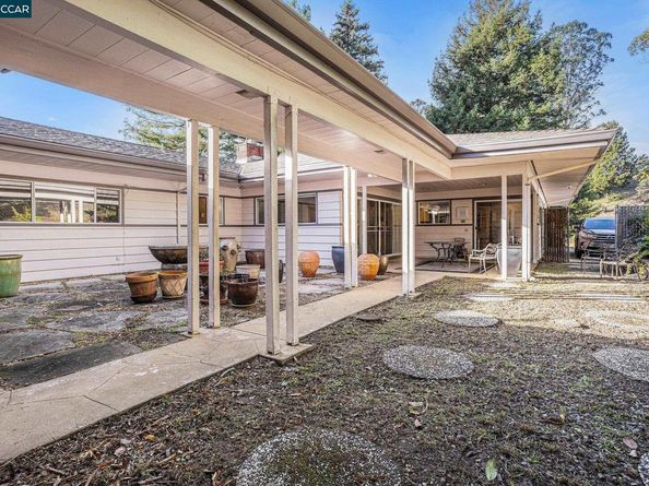 13460 Skyline Blvd, Oakland CA 94619