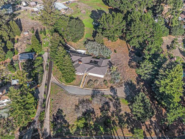 13460 Skyline Blvd, Oakland CA 94619