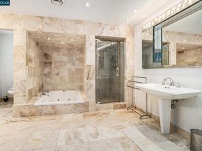 13460 Skyline Blvd, Oakland CA 94619