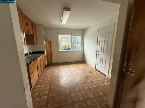 435-437 Duboce Ave, Richmond CA 94801