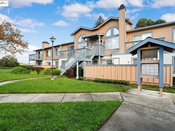 44 Glenwood, Hercules CA 94547