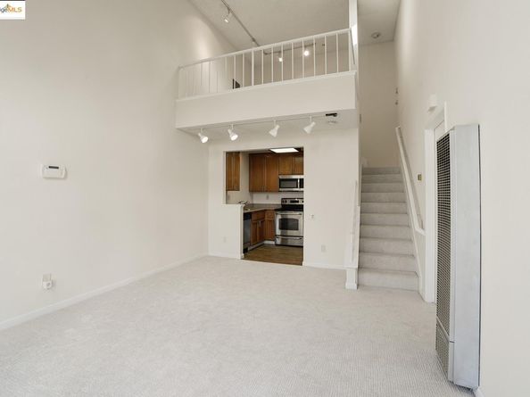 44 Glenwood, Hercules CA 94547