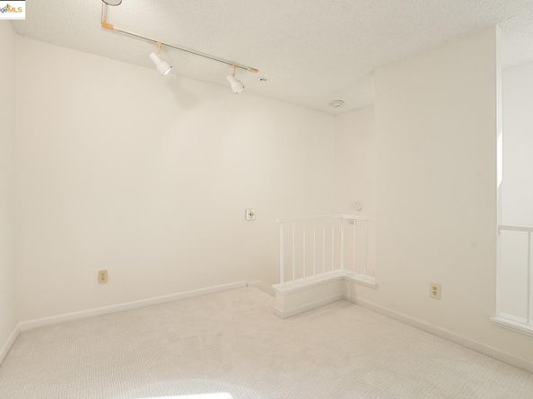 44 Glenwood, Hercules CA 94547