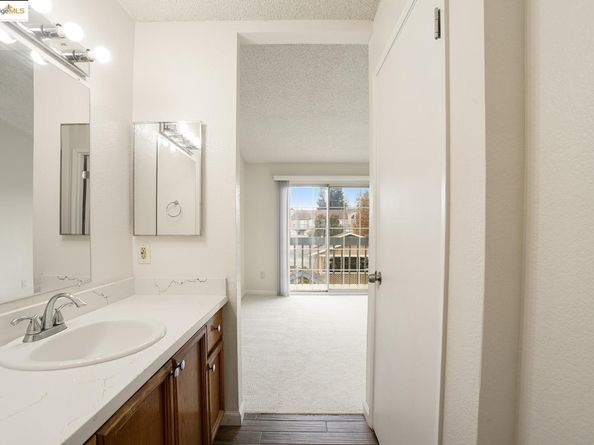 44 Glenwood, Hercules CA 94547