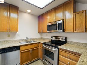 44 Glenwood, Hercules CA 94547