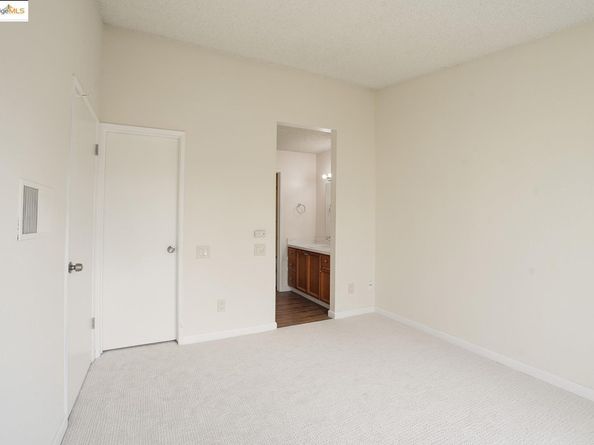 44 Glenwood, Hercules CA 94547