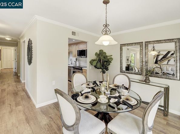 2424 Tice Creek Dr. 2, Walnut Creek CA 94595