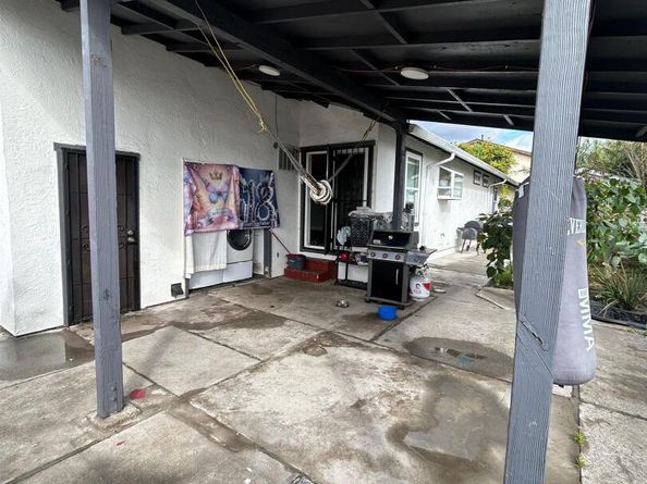 1712 73Rd Ave, Oakland CA 94621