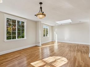 3412 Magnolia St, Oakland CA 94608