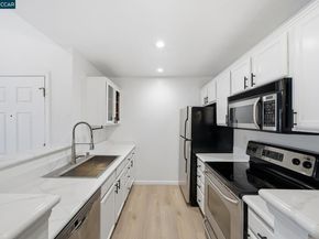 130 Reflections Dr 28, San Ramon CA 94583