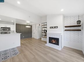 130 Reflections Dr 28, San Ramon CA 94583