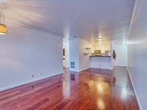 151 Lakeside Dr 213, Oakland CA 94612