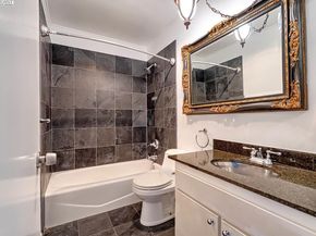 151 Lakeside Dr 213, Oakland CA 94612