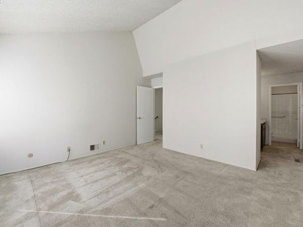 93 Cassia Dr, Hayward CA 94544