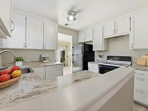 93 Cassia Dr, Hayward CA 94544