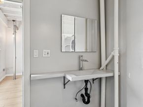 958 28th ST 21, Oakland CA 94608