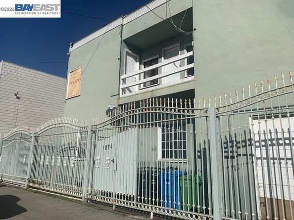 1278 Thomas Ave, San Francisco CA 94124