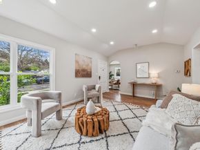 3056 Roxbury Avenue, Oakland CA 94605