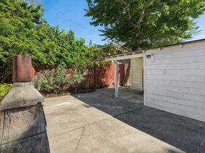 876-880 52nd St, Oakland CA 94608