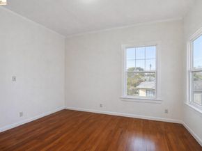 876-880 52nd St, Oakland CA 94608