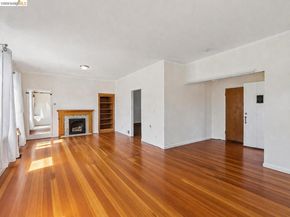 876-880 52nd St, Oakland CA 94608