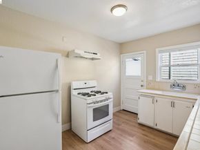 876-880 52nd St, Oakland CA 94608