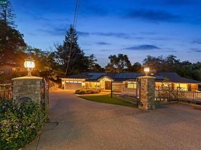 36 Oak Drive, Orinda CA 94563