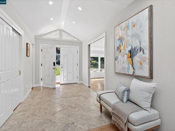 36 Oak Drive, Orinda CA 94563