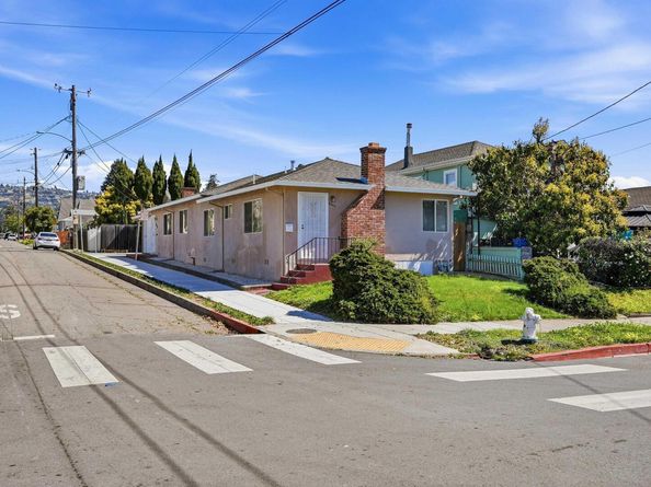 3012 Minna Ave, Oakland CA 94619