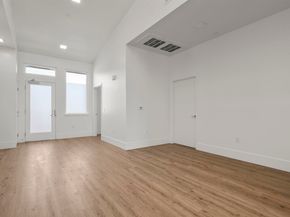 1545 32nd St 314, Oakland CA 94608