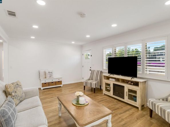 4321 Cowell Rd, Concord CA 94518