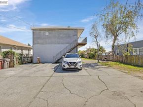 2828 22nd Avenue, Oakland CA 94606