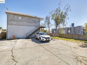2828 22nd Avenue, Oakland CA 94606