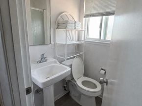 14621 Pansy St, San Leandro CA 94578
