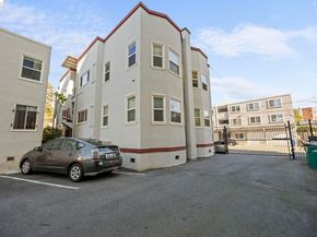 4045 Manila Ave, Oakland CA 94609