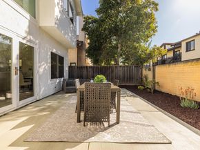 4900 Creekwood Dr, Fremont CA 94555